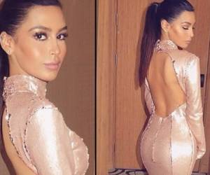Aunque no lo crea, ella no es Kim Kardashian, es una bloguera de moda que vive en Dubai.