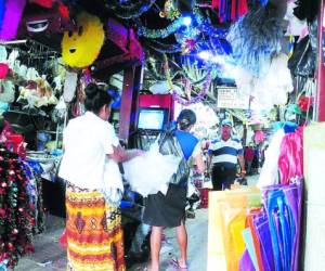 En los mercados de Comayagüela existen todo tipo de productos. Foto: Alejandro Amador/EL HERALDO.