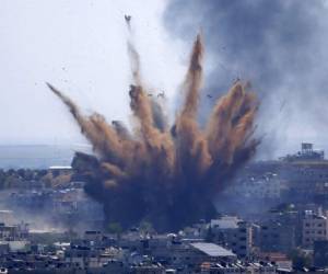 En el 2014 también fueron lanzados cohetes desde el sur de Líbano hacia Israel. Foto: AP