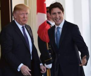 El presidente de Estados Unidos, Donald Trump, y el primer ministro de Canadá, Justin Trudeau, marcaron este lunes sus encontradas posiciones sobre migración y refugiados,