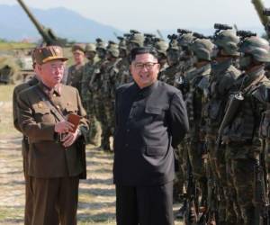 El líder norcoreano Kim Jong-Un presidió un ejercicio dirigido por las fuerzas especiales de operación del Ejército Popular Coreano (KPA) en un lugar no revelado.(Foto: AFP/ El Heraldo Honduras/ Noticias de Honduras)