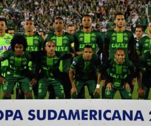 Chapecoense, que aún no se ha manifestado al respecto, viajaba a Colombia para enfrentar a Atlético Nacional, vigente campeón de la Copa Libertadores de América, en el juego de ida de la final de la Copa Sudamericana en el estadio Atanasio Girardot, foto: AFP.