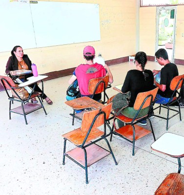 Junta Universitaria inicia revisión de perfiles de candidatos a rector