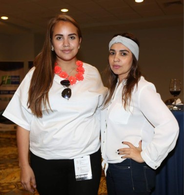Backstage a todo vapor en Summer Fashion Week Honduras 2014