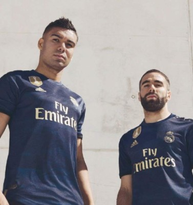 Real Madrid presenta su segunda camiseta para la temporada 2019-2020 y sorprende al incluir a Bale y a Keylor