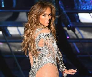 La cantante Jennifer López lamentó lo sucedido y se solidarizó con las víctimas.