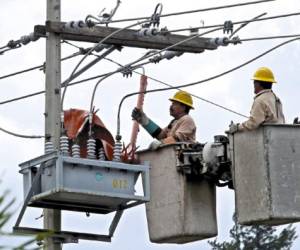 Un informe de la Gerencia de Planificación de la Empresa Nacional de Energía Eléctrica revela que las pérdidas aumentaron de 31.2% a 32.5% de 2014 a 2015 y en 2016 incrementaron a 34%.