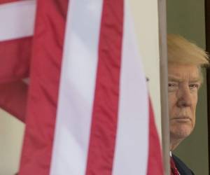 Si no hay acuerdo, el gobierno corre el riesgo de quedar paralizado el próximo sábado, cuando se cumplen los primeros 100° días de la gestión del magnate. Foto AFP