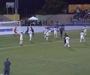 VIDEO: José Mario Pinto pone a ganar a Honduras 1-0 ante Curazao