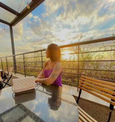 Julia Cayuela, influencer brasileña que murió después de publicar que 'la vida es corta'  