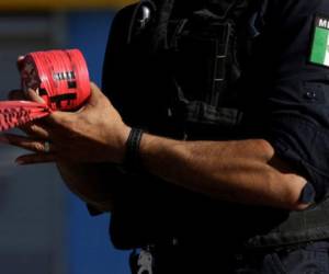 Ante fuerzas de seguridad estatales y federales, Yunes reconoció que en la última semana se ha recrudecido la violencia en el sur y en la capital del estado. Foto: RT.