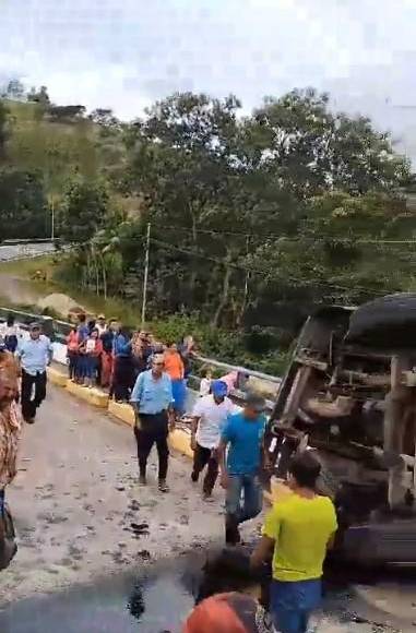 Las imágenes del fatal accidente de un bus en Nicaragua; hay 16 muertos