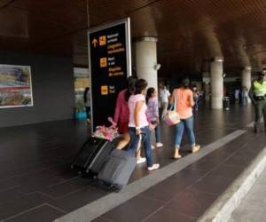 Agentes federales norteamericanos trabajarán también con las autoridades de países cuyos ciudadanos no necesitan visa para recolectar datos biométricos.