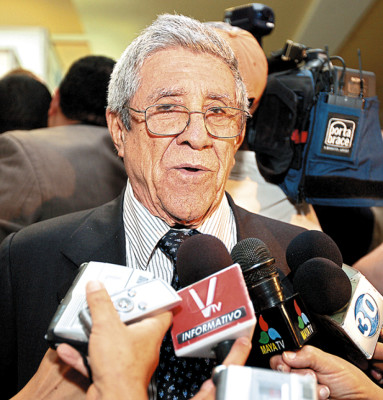 Miguel Facussé: 'No tengo nada que negociar con el INA y con el MUCA”