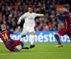 El Real Madrid se está llevando el clásico de la Liga Española.