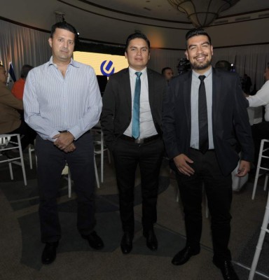 Un coctel por el éxito empresarial