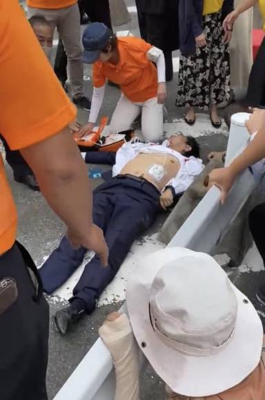 Arma casera, dos disparos y un líder caído: Las imágenes del fatal atentado contra Shinzo Abe