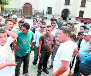 Conductores y propietarios piden que se les legalicen las mototaxis.