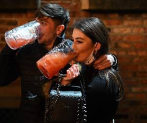 La agencia de control de enfermedades de Alemania, el Instituto Robert Koch, informó 32.552 nuevos casos confirmados de Covid-19 en las últimas 24 horas y 964 muertes. Foto: Agencia AFP.