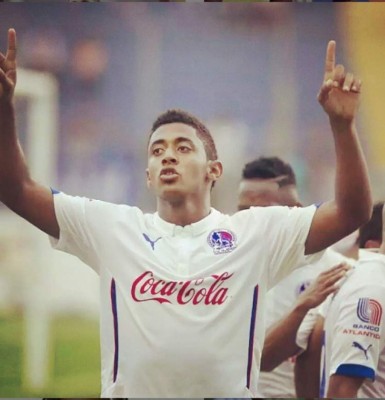 Choco Lozano y los equipos en los que ha jugado a sus 26 años