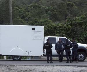 Tecnología. El grupo GOET cuenta con un vehículo con un equipo especial de rayos x que se ha utilizado para detectar migrantes en unidades de transporte.
