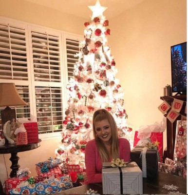 Personalidades hondureñas comparten fotos navideñas en Instagram