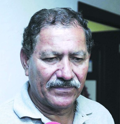 Unos 200 empleados atienden centros de atención de la DEI