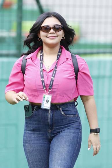 Las bellas hondureñas que engalanan el Motagua vs Marathón