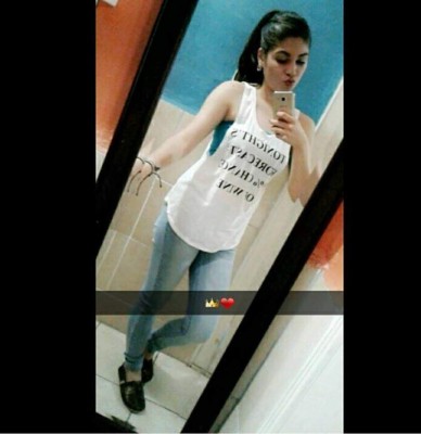 Katherine Reyes, la palillona de ojos turquesa