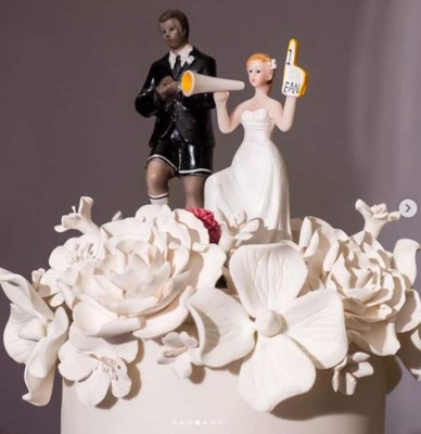 Las románticas fotos que compartió Carlo Costly de su boda