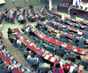 El Pac elegirá a sus autoridades de bancada en abril de cada año.