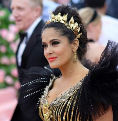 Los secretos de Salma Hayek: Su complejo amor con uno de los hombres más ricos del mundo (FOTOS)