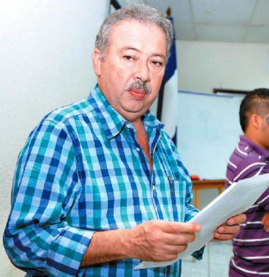 Director del INA a primera cita hoy con sindicato