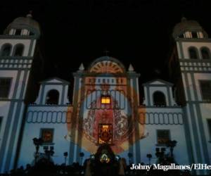 En una hermosa eucaristía, los feligreses rindieron homenajes a la Virgen de Suyapa por tener 270 años de cuidar de su pueblo en Honduras.