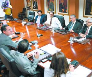 La misión técnica del FMI y el Gabinete Económico serán los responsables del monitoreo del acuerdo económico.