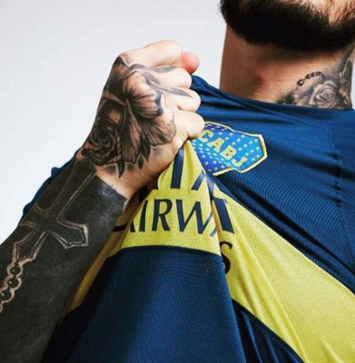 Tatuajes, moda y diversión: así es la vida de Darío Benedetto, goleador del Boca Juniors  