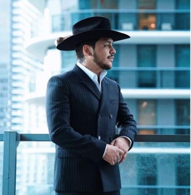 Así es Christian Nodal, el cantante de regional mexicano que enamoró a Belinda