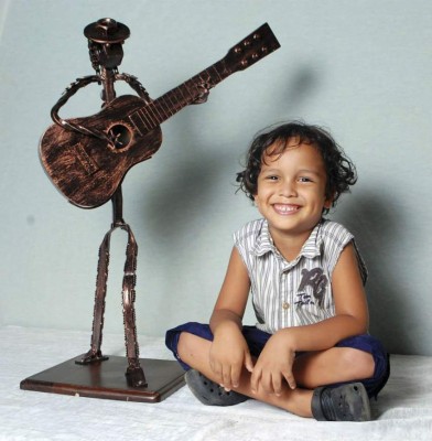 Otoniel Posas Ríos: Maestro del metal