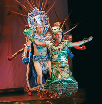 Kuikaltiani, embajadora del folclore