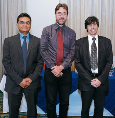 Brindis por nueva ruta aérea hacia París
