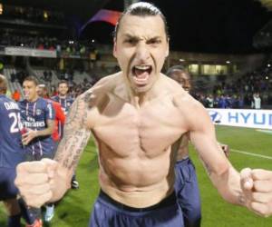 El delantero sueco Zlatan Ibrahimovic, de 34 años, superó la barrera simbólica de los 100 goles en el campeonato francés al marcar un 'póker' (cuatro tantos).