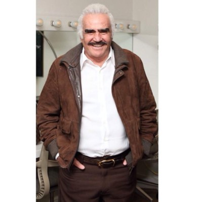 Vicente Fernández celebra su cumpleaños rodeado de amigos y familia