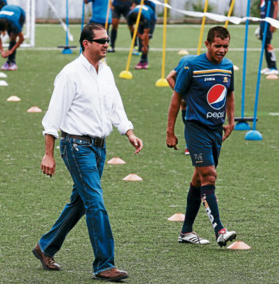 En Motagua 'habrá premios solo por el título”