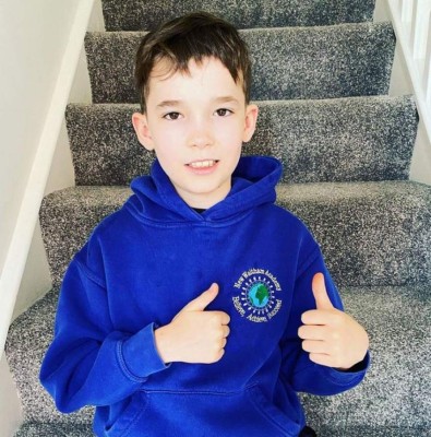 La dramática historia de Jacob, un niño de 10 años que dejó de caminar a causa del coronavirus (FOTOS)