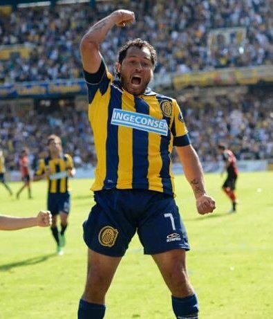 Jugó 20 años en el fútbol élite, su vida cambió y ahora trabaja como albañil