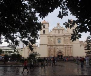 De finales del siglo XVIII, la catedral en honor a San Miguel Arcángel está considerada la madre de todas las iglesias de Honduras.