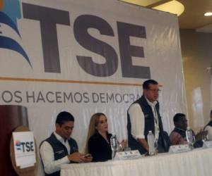 El 28 de diciembre de 2017, el TSE resolvió declarar sin lugar varias impugnaciones, quedando pendiente de resolución solo un escrito que también fue declarado sin lugar este viernes. (Foto: El Heraldo Honduras/ Noticias Honduras hoy)