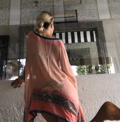 Fey sorprende a sus fans con escultural cuerpo en sexi bikini a los 44 años