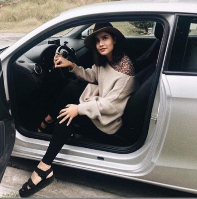 Melissa Romero, la 'mágica princesa' del pastor Jesús Adrián Romero