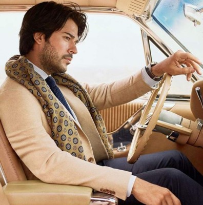 FOTOS: Burak Ozcivit, el actor considerado el hombre más guapo de Turquía